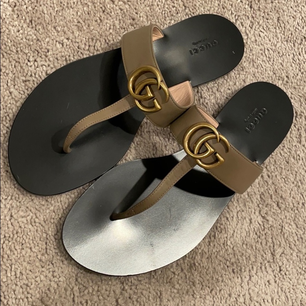 Authentic Gucci leather thong double G sandal sz39